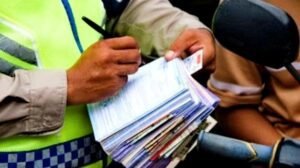 Penindakan Tilang Manual Kembali Diterapkan, ETLE Tetap Berlaku