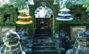 Belajar Tiga Filosofi Melayani Tamu Para Leluhur Borobudur di Omah Mbudur