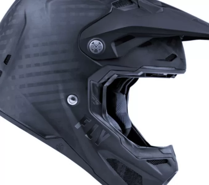 Tips mencuci helm