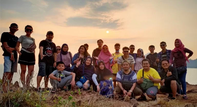 Rekomendasi Ide Liburan bersama Teman