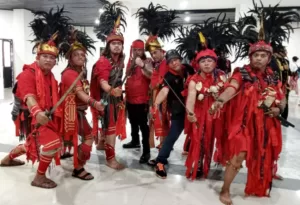 Tari kabasaran tarian ksatria minahasa