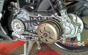 Periksalah Kondisi Bagian Sepeda Motor Anda Sebelum Berkendara