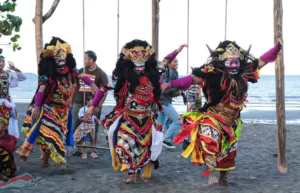Tarian Jagat Kahuripan Desa Wisata Kebangsaan Wonorejo Jatim Sambut Menparekraf