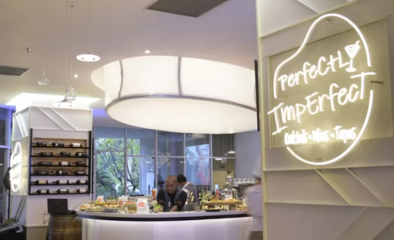 Perfectly Imperfect - Cocktails, Wines & Tapas HARRIS POP! Hotel Kelapa Gading Jakarta