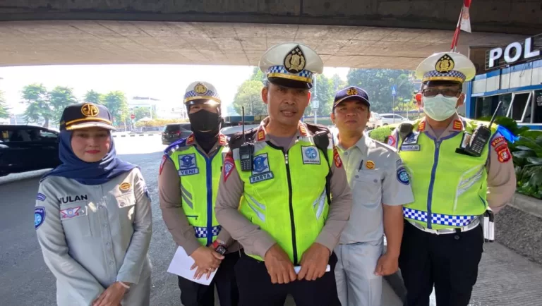 Operasi Zebra Tahun 2023 Satlantas Jakarta Barat Bersama Jasa Rahaja Jakarta Barat