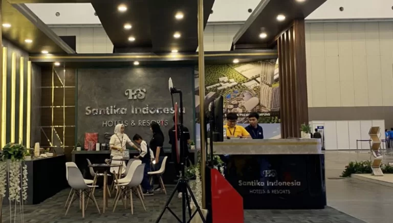 Kompas Travel Fair Santika Indonesia Hotels & Resorts
