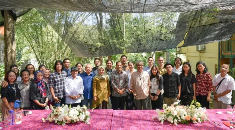 Sambangi Padepokan Seni Bagong Kussudiardja, Mendikbudristek Terima Aspirasi Pelaku Seni dan Budaya