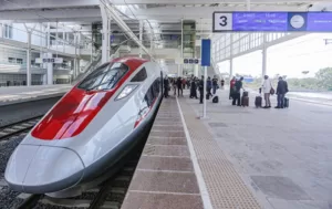 Selama Libur Natal 2023 dan Tahun Baru 2024 Whoosh Melayani Sebanyak 220.227 Penumpang