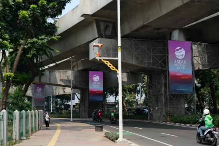 JIP Tingkatkan Aksesibilitas Informasi Bagi Warga Jakarta Dengan Penyiaran Publik Luar Ruang Berbasis Digital