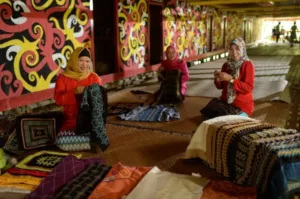 UMKM Batik Binaan Grup MIND ID yang Jadi Go Internasional