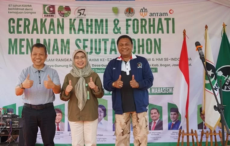 KLHK-KAHMI Sinergi Tanam Sejuta Pohon di Pamijahan, Bogor