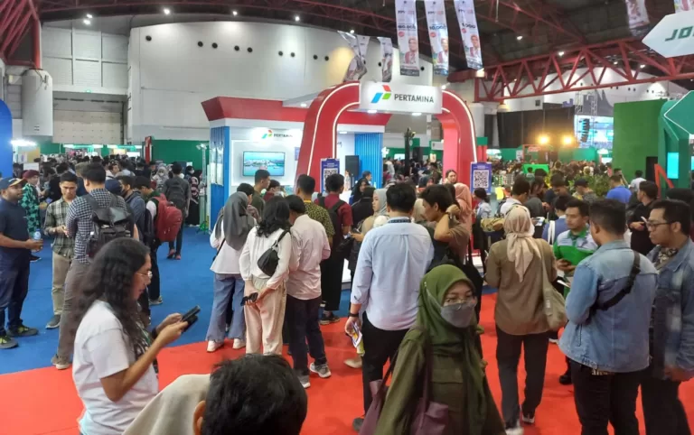 Tercatat 7.649 Orang Pencari Kerja Hadir Di Job Fair Nasional 2023 Cegah Loker Palsu, Kemnaker Imbau Masyarakat Berhati-hati dan Cek Legalitas Perusahaan