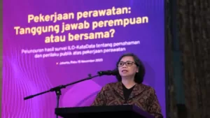 Perempuan Indonesia Masih Diwajibkan Untuk Berhenti Dari Pekerjaan Yang Berbayar Demi Tanggung Jawab Perawatan