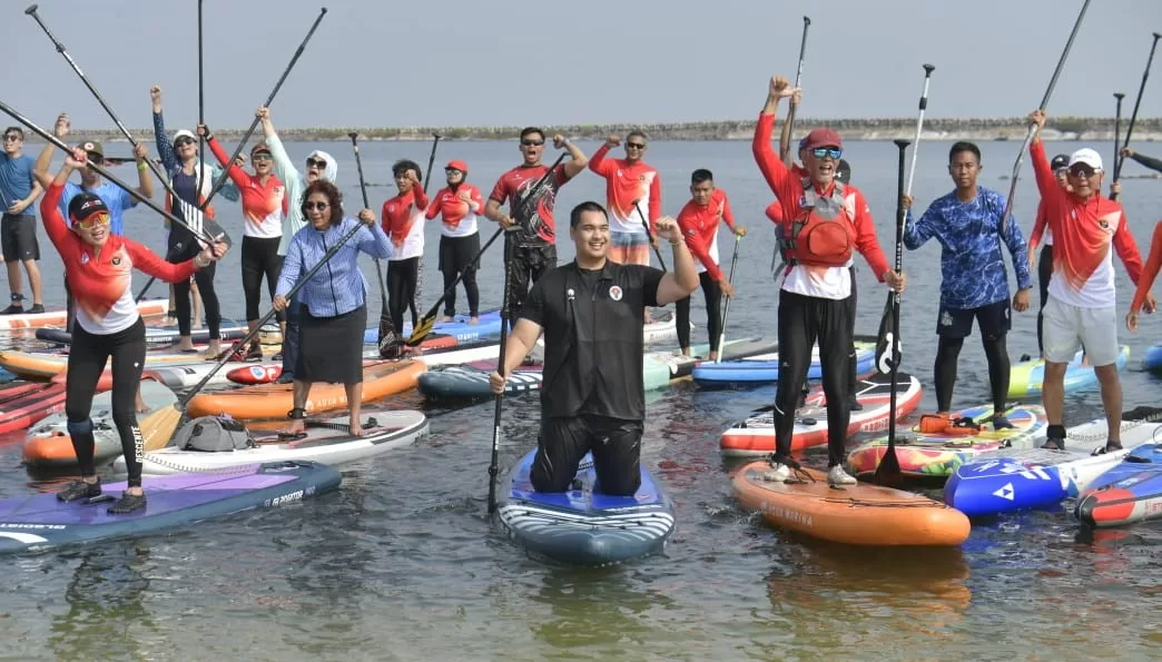 Menpora Lepas Kontingen Indonesia yang Ikuti ICF Stand Up Paddle World Championship di Thailand