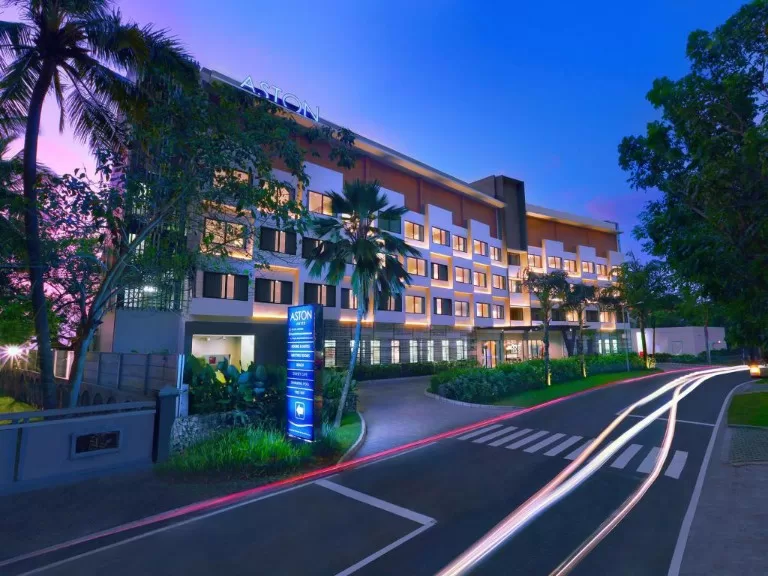ASTON Anyer Beach Hotel