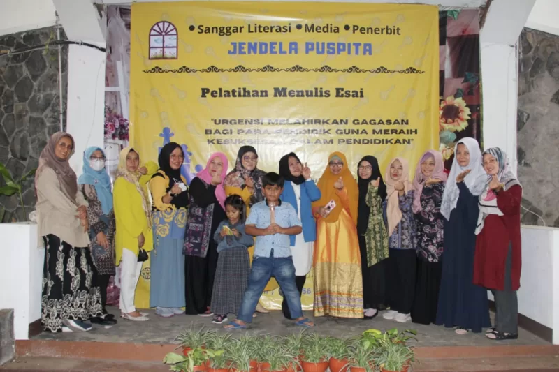 Jendela Puspita Mengadakan Workshop Nasional Pelatihan Menulis Esai