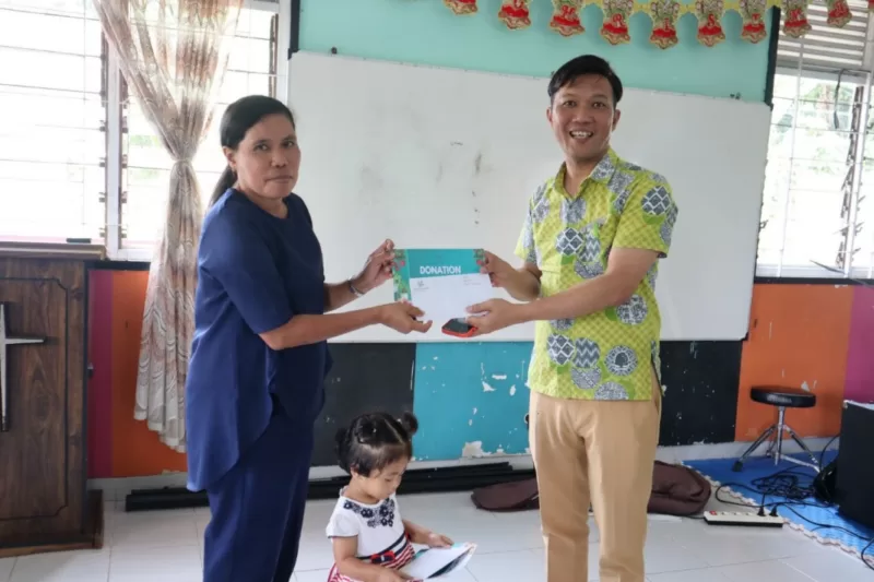 JELANG NATAL, PESONA ALAM RESORT & SPA LAKUKAN KUNJUNGAN CSR KE YAYASAN BUKIT KARMEL