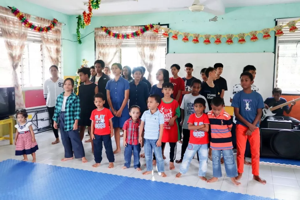 PESONA ALAM RESORT & SPA LAKUKAN KUNJUNGAN CSR KE YAYASAN BUKIT KARMEL