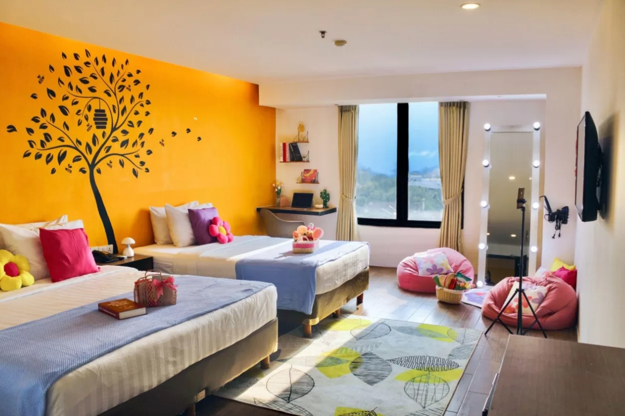 Ashley Hotel Group, Yellow Bee Hotel Tangerang Meluncurkan Kamar Dengan Edisi “Girls Room” Pertama di Jakarta & Tangerang