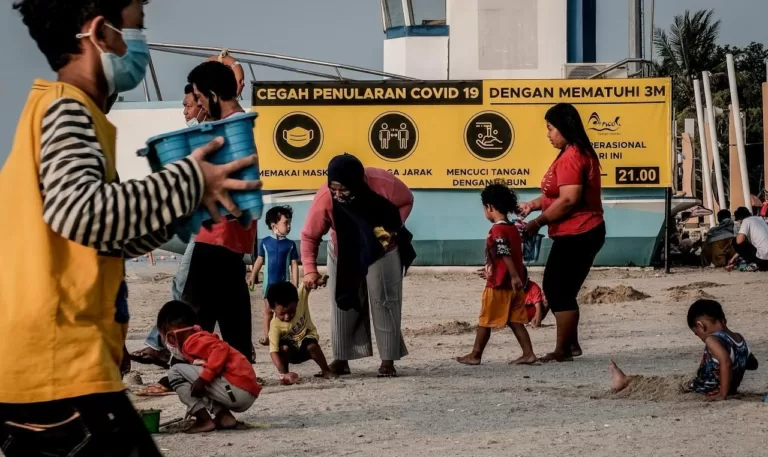 Liburan Nataru 2023, Masyarakat Di Imbau Tingkatkan Kewaspadaan terhadap COVID-19