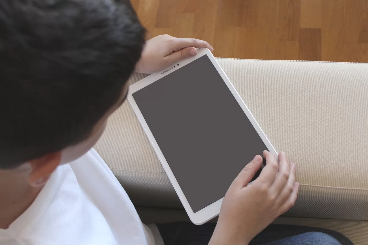 Dampak Penggunaan Smartphone Jangka Panjang