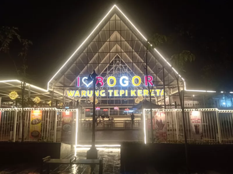 Warung Tepi Kereta Bogor