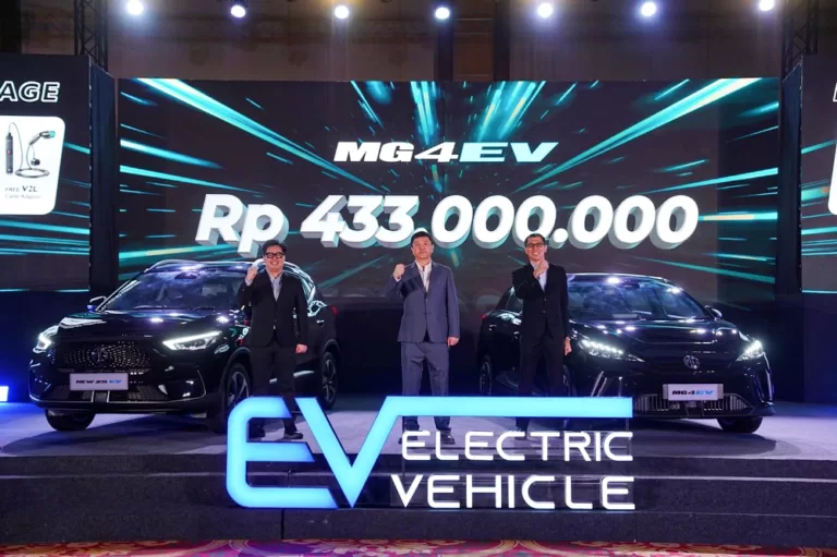 Produksi Dalam Negeri Mobil Listrik MG 4 EV Langsung Diserbu oleh Konsumen Tanah Air