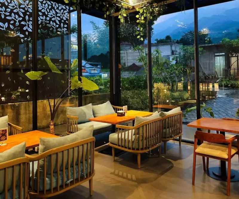 Review Menginap di Glamping Lenirra Villa and Resto Cijeruk, Bogor