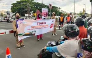 KAI Imbau Masyarakat Tingkatkan Disiplin Berlalu Lintas di Perlintasan Sebidang