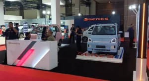 Mobil Listrik Seres E1 Turut Meramaikan IIMS 2024