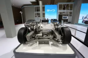 BYD Kupas Tuntas Teknologi E-platform 3.0 dan 8-in-1 Powertrain