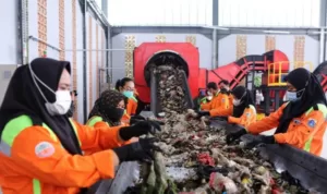 TPS 3R DKI Jakarta Mampu Olah 50 Ton Sampah per Hari