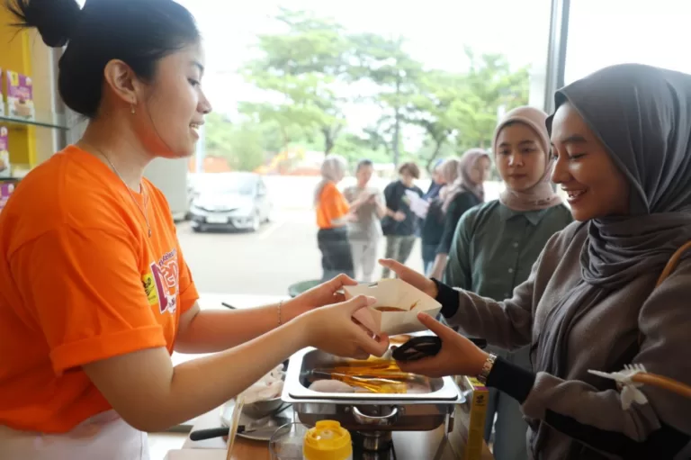 Zeelandia Menyambut Hari Sarapan Nasional dengan Menyelenggarakan Acara Sarapan Gratis di Zeelandia Experience Centre