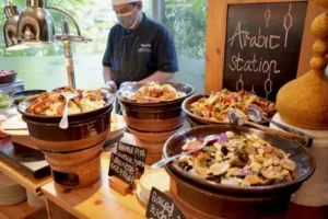 Indahnya Buka Puasa Bertabur Cahaya Sekaligus Menikmati Eloknya Matahari Terbenam Di Pantai, Hanya Di Mercure Convention Center Ancol Jakarta