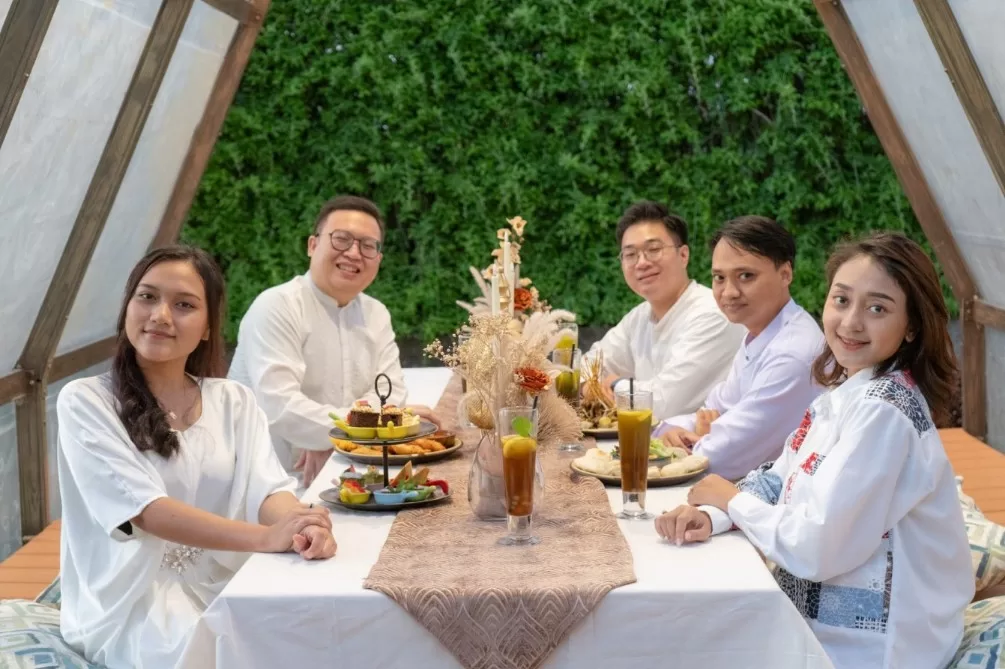 Indahnya Buka Puasa Bertabur Cahaya Sekaligus Menikmati Eloknya Matahari Terbenam Di Pantai, Hanya Di Mercure Convention Center Ancol Jakarta