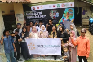 Peluncuran Gerakan Literasi Membina Anak Negeri Kolaborasi Yayasan Daya Putra Bangsa Bersama MaPa Foundation Berlangsung Meriah