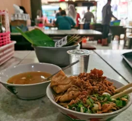 Kulineran DI Bogor Jangan Lewatkan Mie Ayam Bangkalan Lezatnya Bikin Nagih