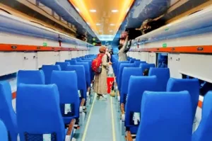 Generasi Terbaru KAI, KA Lintas Jalur Selatan