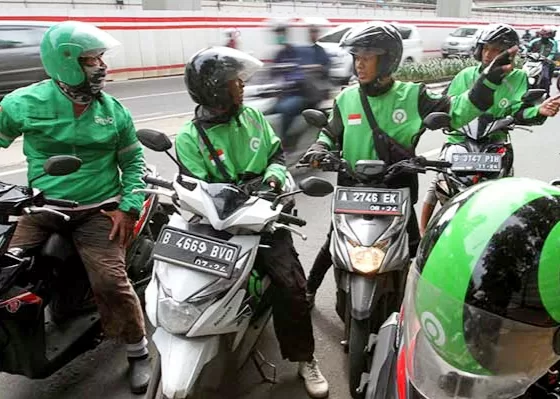 SPAI dan DPR Desak Pemangkasan Potongan Aplikator Ojol hingga Maksimal 10% Subsidi BBM untuk Ojol belum Final, Ini Penjelasan Menteri ESDM Imbauan Kemnaker Soal THR Ojol dan Kurir, Begini Respon Gojek