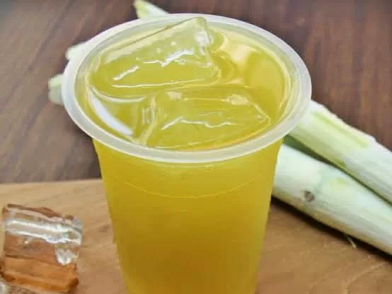 Rekomendasi Minuman Terbaik Pengganti Cairan Tubuh Setelah Seharian Puasa