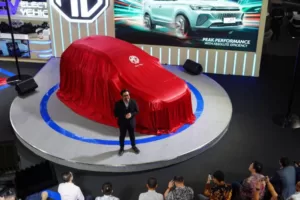 MG VS HEV Gebrak Pasar: Sinergi Performa Puncak Dan Efisiensi Maksimal, Dengan Harga Menggemparkan Rp389 Juta!