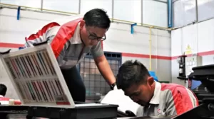 Team Astra UD Trucks Dan Pengemudi Indonesia Siap Bersaing Di Ajang Internasional: UD Gemba Challenge Dan UD Extra Mile Challenge 2024
