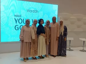 Kolaborasi Wardah Bersama Empat Desainer Lokal Semarakkan Runway  IFW 2024