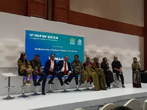 Launching Indonesia Global Halal Fashion Melalui ‘Kain Halal’