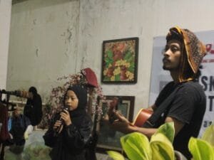 Peduli Lingkungan, Jangkar Jiwa Dan Trotoar Kreatif Pentaskan Happening Art, Di bantaran Kali Ciliwung Pada Kegiatan Pitulasan #3