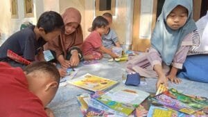 Bendung Buta Literasi, Daya Putra Bangsa Bangun Budaya Gemar Membaca, Senang Menulis Dan Berani Bercerita