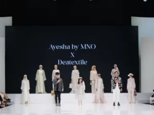 Deatextile Dan Ayesha by MNO Sukses Memukau Penonton Dengan Tema "Light of Ayesha" Di IFW 2024