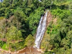 Air Terjun Ngargoyoso Destinasi Karanganyar Tawarkan Pengalaman Memukau