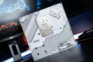 COLORFUL Luncurkan Motherboard CVN B650M Gaming Frozen Untuk CPU Dengan Prosesor AMD Ryzen 800 Series