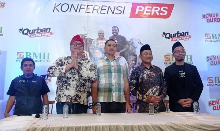 Baitul Maal Hidayatullah Hadirkan Program "Bahagia Dengan Berqurban" Untuk Menebar Kebahagiaan Ke Pedalaman Hingga Tapal Batas Negara